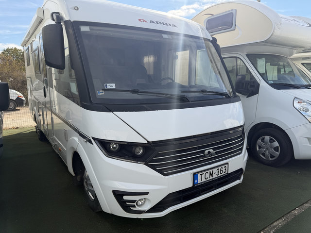 Fiat Adria Sonic I600 SL -sok extrával